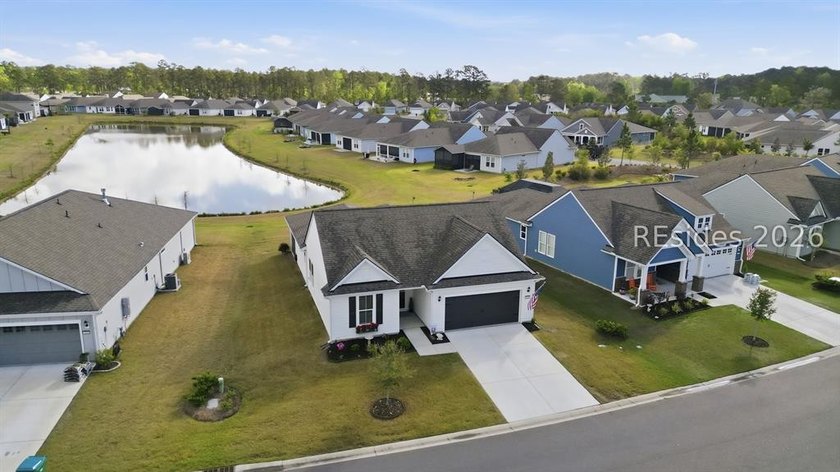 Welcome to this beautifully appointed 2-bedroom, 2-bath plus den - photo 37