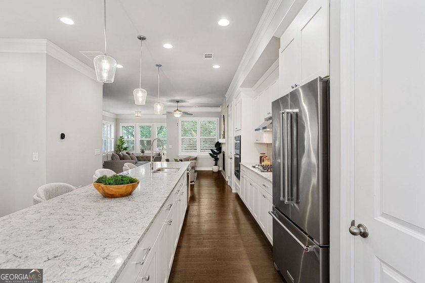 Welcome to 3796 Huger Pl SE, where thoughtful design meets - photo 12