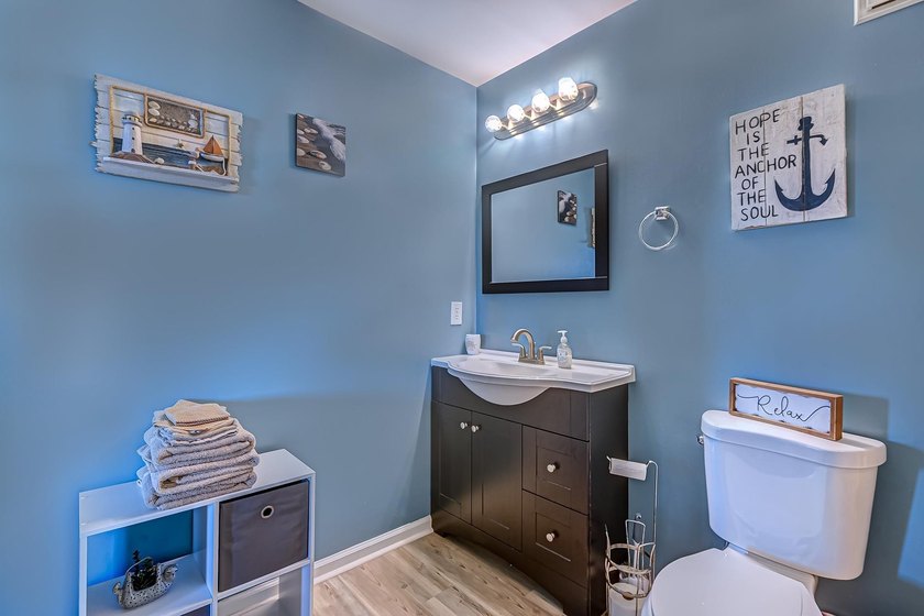 Relax in the large 3rd floor end unit with an Oceanview. The - photo 19