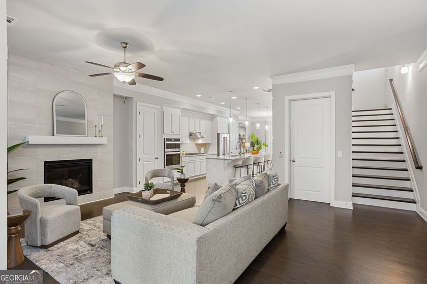 Welcome to 3796 Huger Pl SE, where thoughtful design meets - photo 21