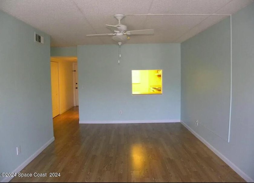 BRING ALL OFFERS... Investor's Dream Opportunity! Presenting - photo 7
