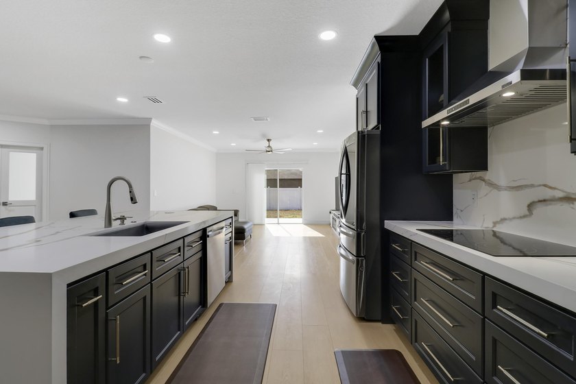 Welcome to your dream home built in 2021! This stunning - photo 19