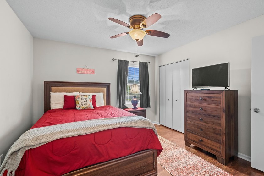 Welcome to this charming 2-bedroom, 2-bathroom condo located - photo 20