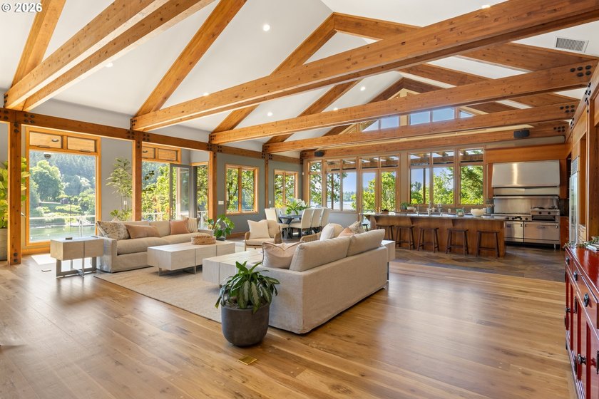 Extraordinary gated Willamette River estate on 1.56 private - photo 7