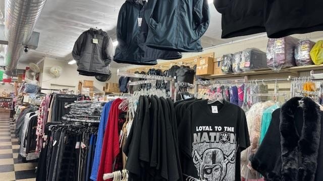 Excellent opportunity to acquire a well-established retail - photo 18
