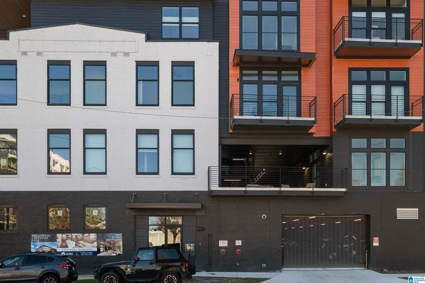 Experience elevated downtown living at Macaroni Lofts in the - photo 42