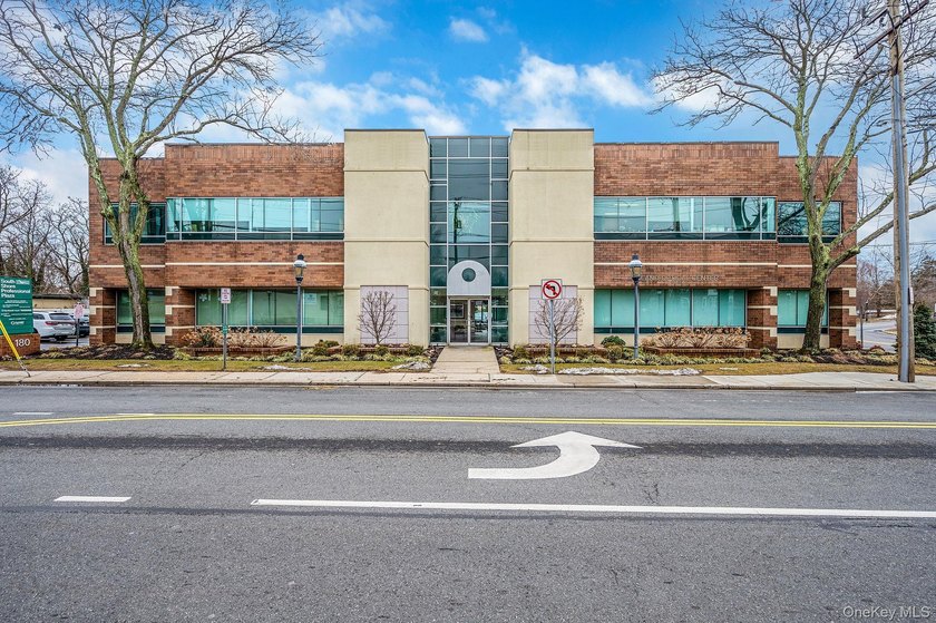 Rare opportunity to OWN professional office space on Main Street - photo 3