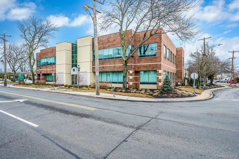 Rare opportunity to OWN professional office space on Main Street - photo 6