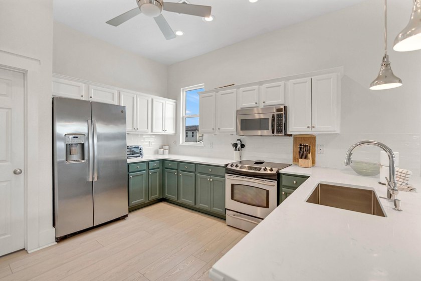 LOWEST-PRICED UNIT IN SEACREST BEACH! Beautifully maintained and - photo 11