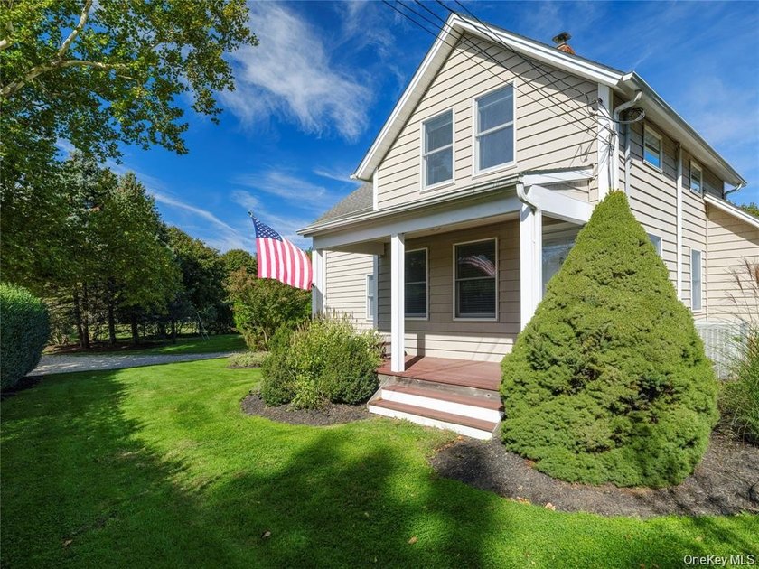Set on 1.16 acres of beautifully landscaped and private grounds - photo 7