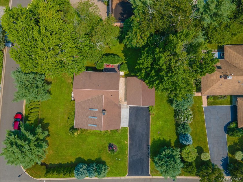 Nestled in the heart of the prestigious Strathmore Village of - photo 33