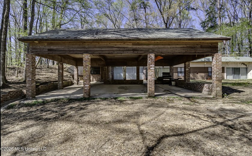 Located just outside of Port Gibson, this 44.16+/- surveyed acre - photo 22