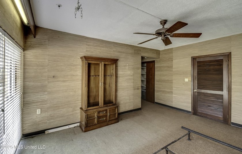 Located just outside of Port Gibson, this 44.16+/- surveyed acre - photo 43