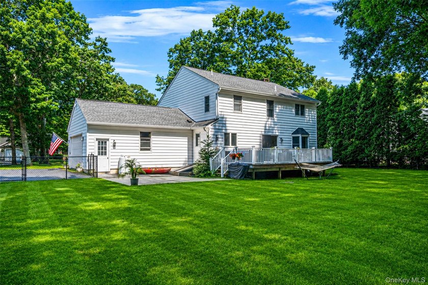 Classic Americana meets the North Fork lifestyle on Southold's - photo 37