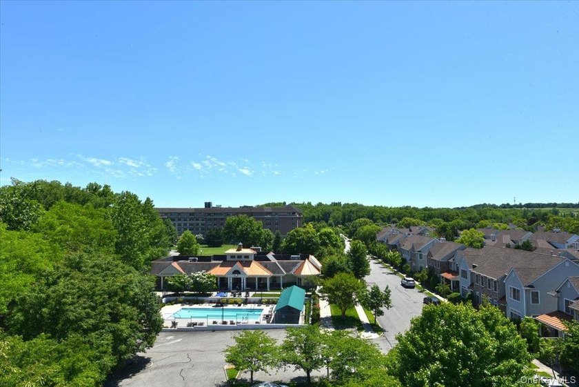 Beautiful &amp; Spacious Sunny 3-Bedroom, 2.5-Bath Condo in Harbor - photo 35