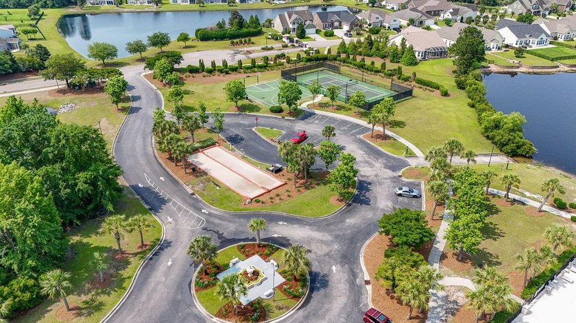 Welcome to 1060 Balmore Drive! This beautifully maintained home - photo 44