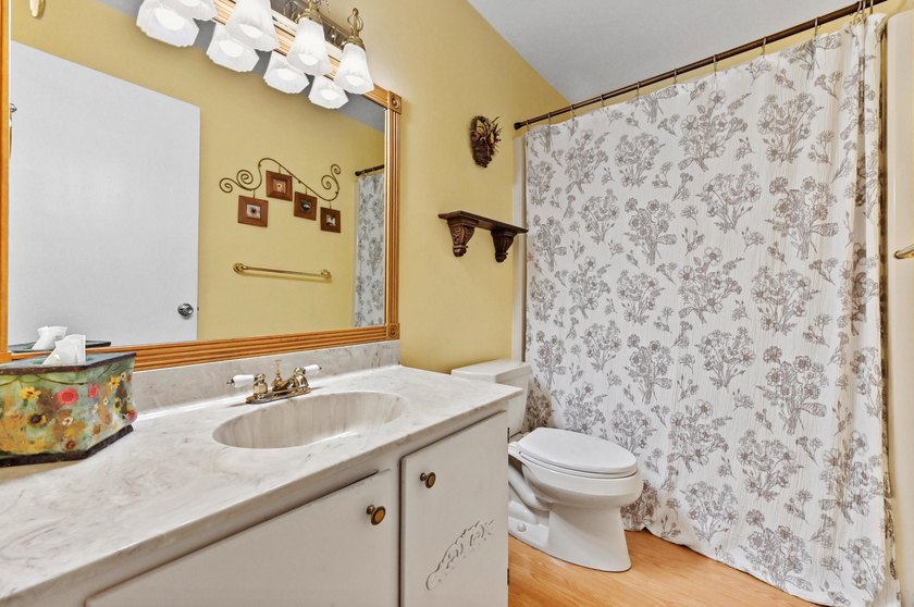 Welcome to Coquina Lakes! This well-maintained 1-story home - photo 18