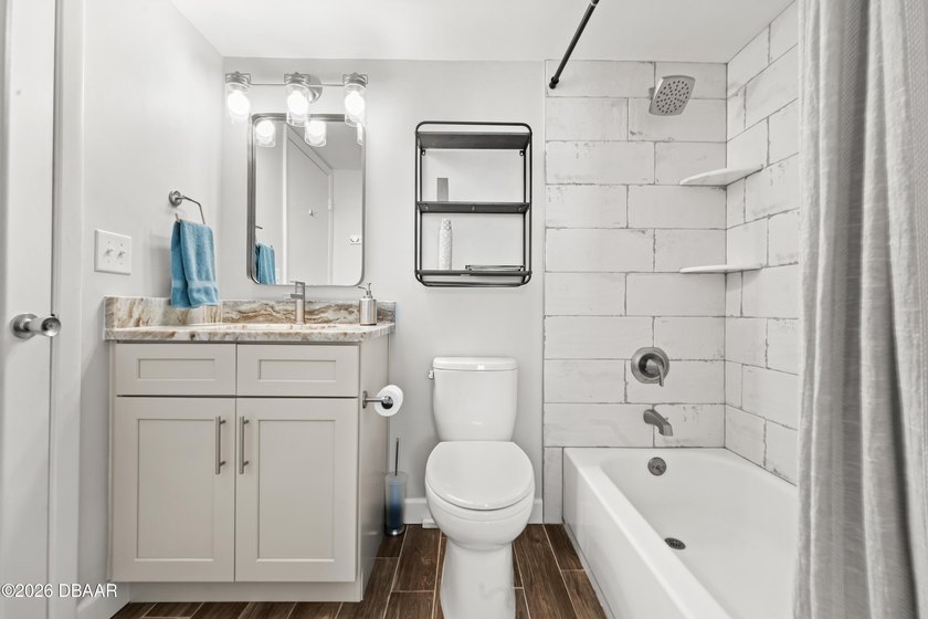 Limited-Time Financing Incentive! Qualified buyers may receive a - photo 49