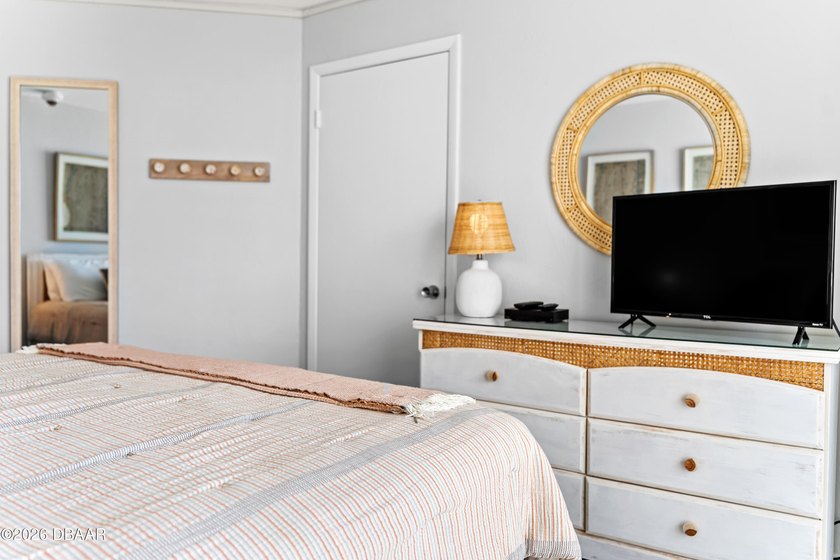 Limited-Time Financing Incentive! Qualified buyers may receive a - photo 60