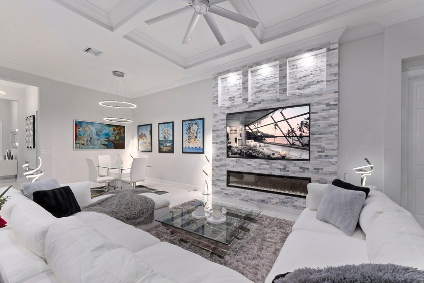 Welcome to your dream home! Nestled in the nicest Port St. Lucie - photo 16