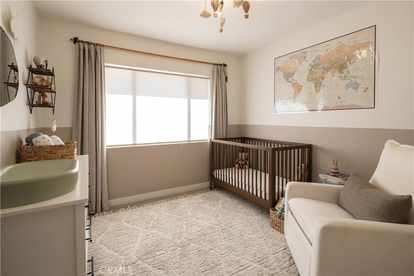Welcome to Pageantry Haus, an impeccably updated four-bedroom - photo 28