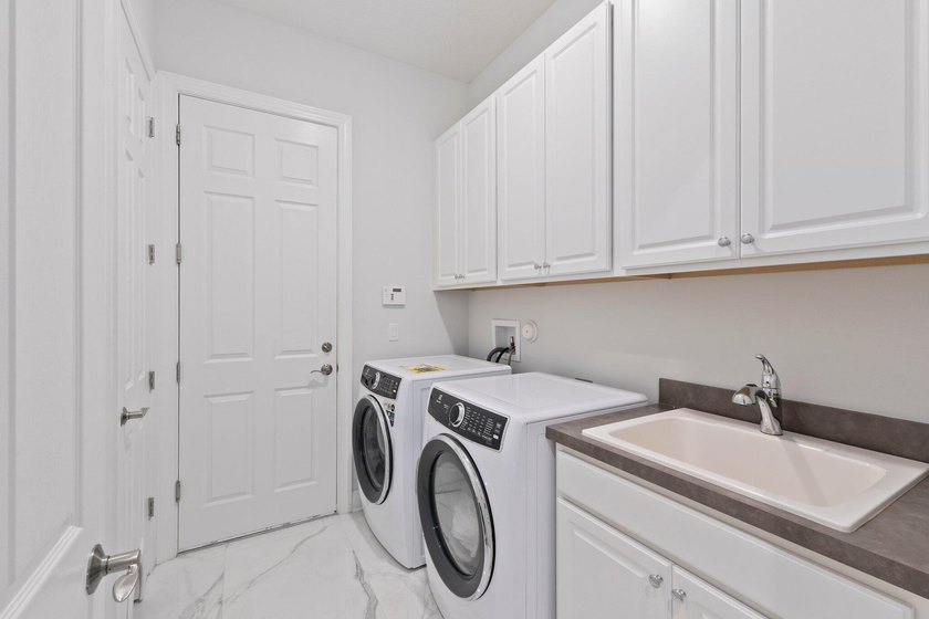 Welcome to your dream home! Nestled in the nicest Port St. Lucie - photo 41
