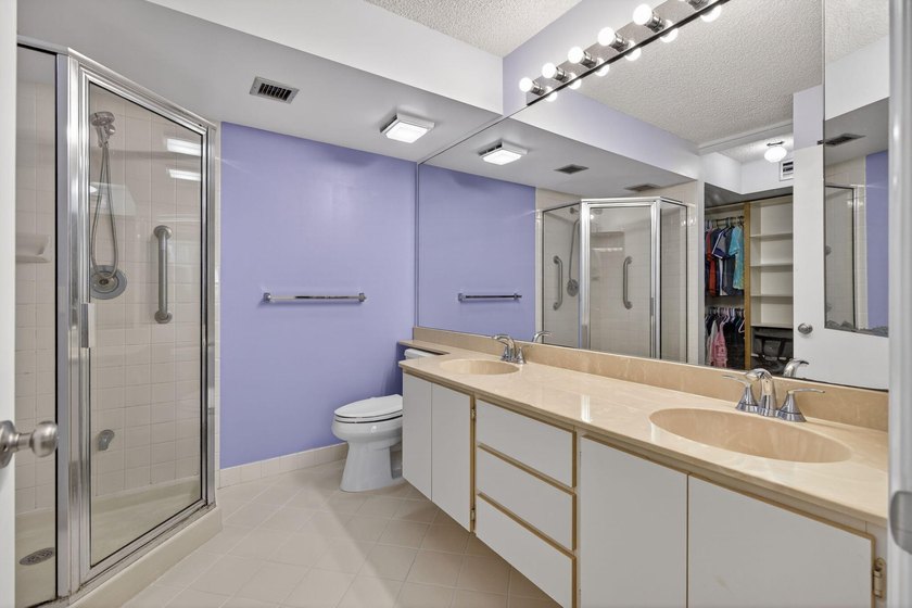 CHARMING AND SPACIOUS 2/2 PENTHOUSE UNIT WITH 2 OPEN BALCONIES - photo 13