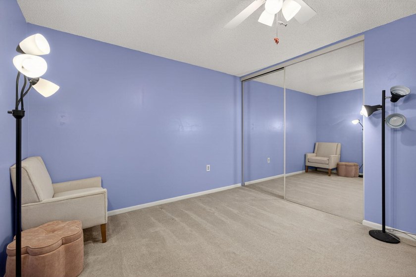 CHARMING AND SPACIOUS 2/2 PENTHOUSE UNIT WITH 2 OPEN BALCONIES - photo 16