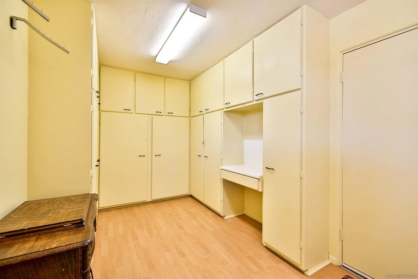 Immaculately maintained home in De Anza. Features upgrades - photo 25