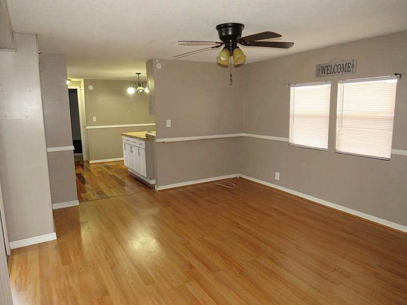 This charming 840 square feet manufactured home built in 1978 by - photo 8