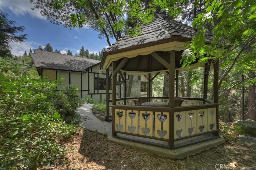 *Forested Oasis on 3 Private Acres*. Discover an extraordinary - photo 35