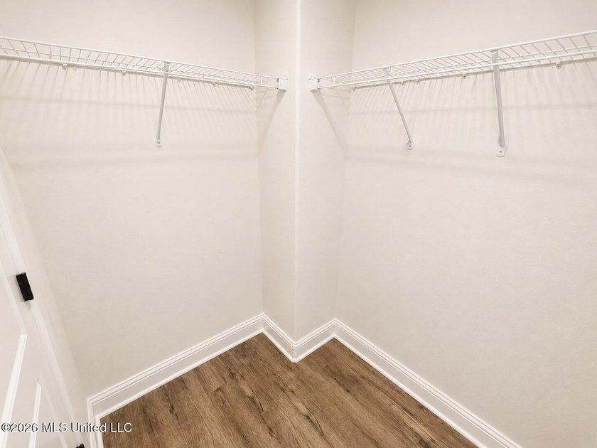 Move-in ready 3-bedroom home built in 2024! This well-maintained - photo 18