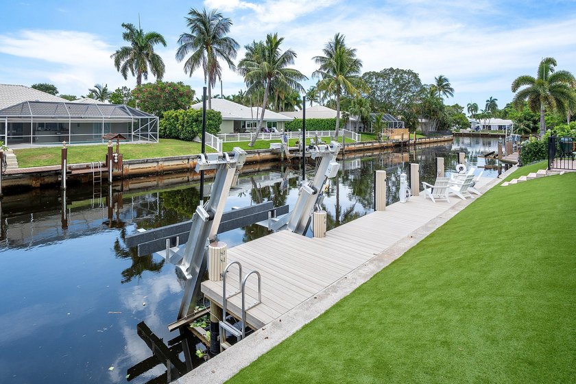 Welcome to this exceptional single-story waterfront residence in - photo 31