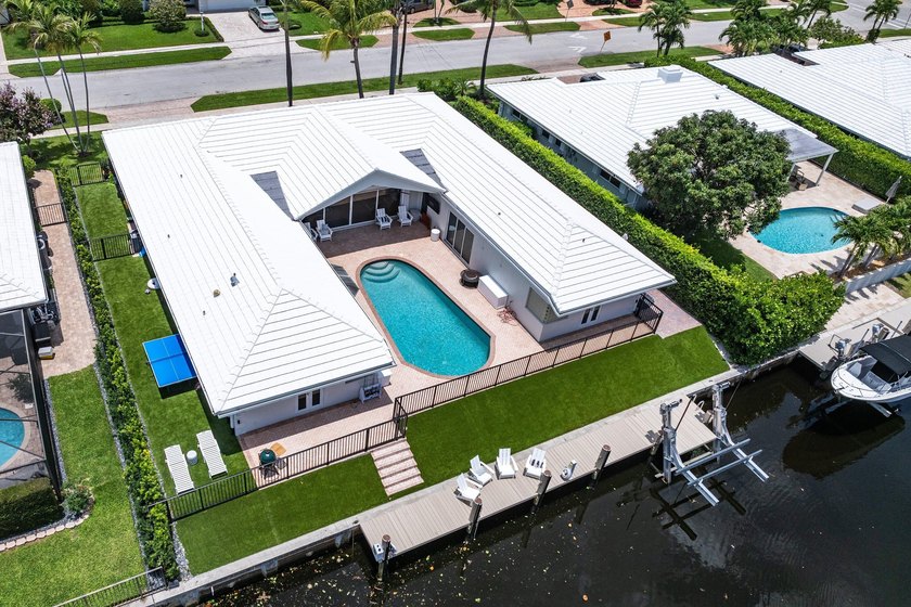 Welcome to this exceptional single-story waterfront residence in - photo 39