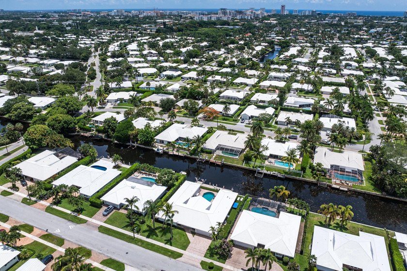 Welcome to this exceptional single-story waterfront residence in - photo 41