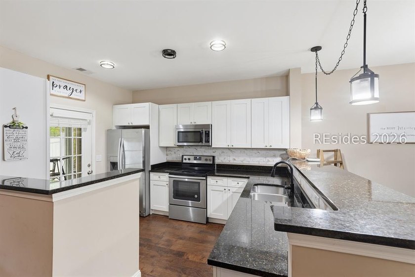 Welcome to 387 Dante Circle, a well-designed townhome in Azalea - photo 14