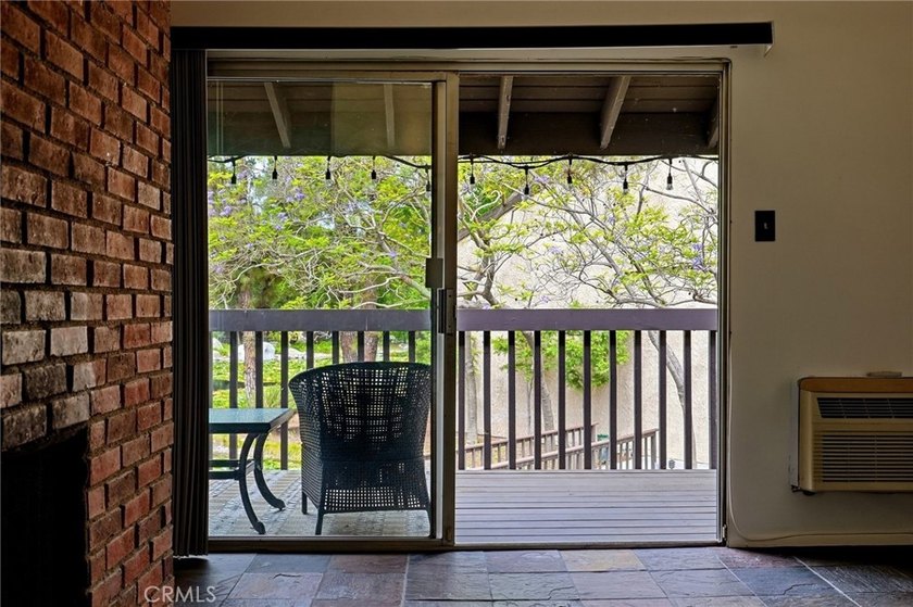 Welcome to this upper-level 2-bedroom, 2-bath condo offering 1 - photo 17
