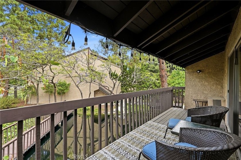 Welcome to this upper-level 2-bedroom, 2-bath condo offering 1 - photo 19