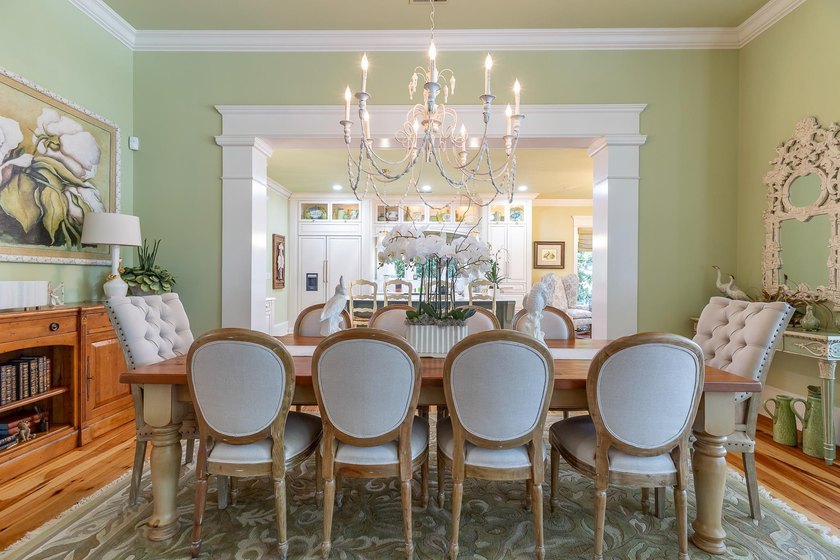 Welcome to an extraordinary waterfront residence in the Island - photo 23