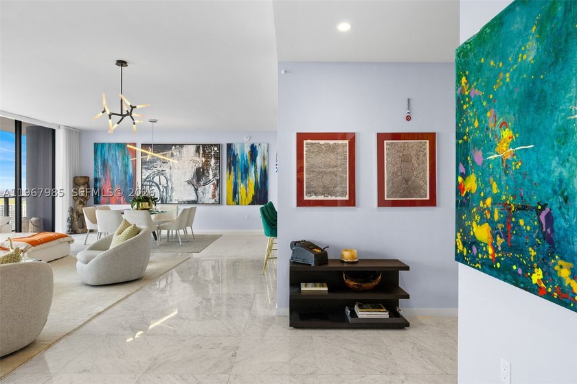 PH5304 at Flatiron Brickell is a rare trophy sky residence - photo 9