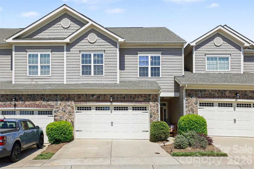 Welcome to one of the most desirable townhomes in charming - photo 2