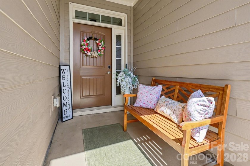 Welcome to one of the most desirable townhomes in charming - photo 3