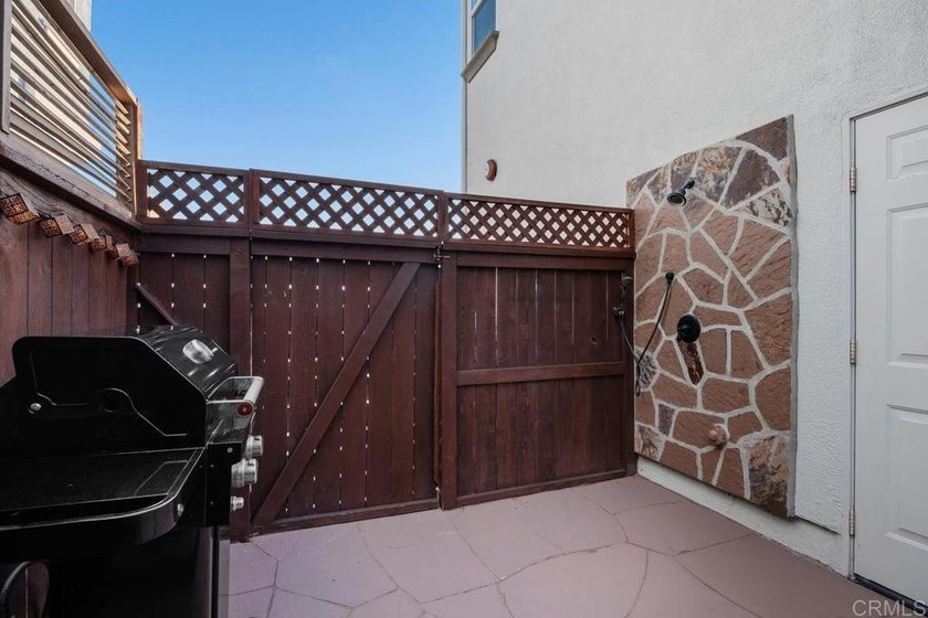Experience the Coveted Coastal Solana Beach Lifestyle! Just down - photo 13