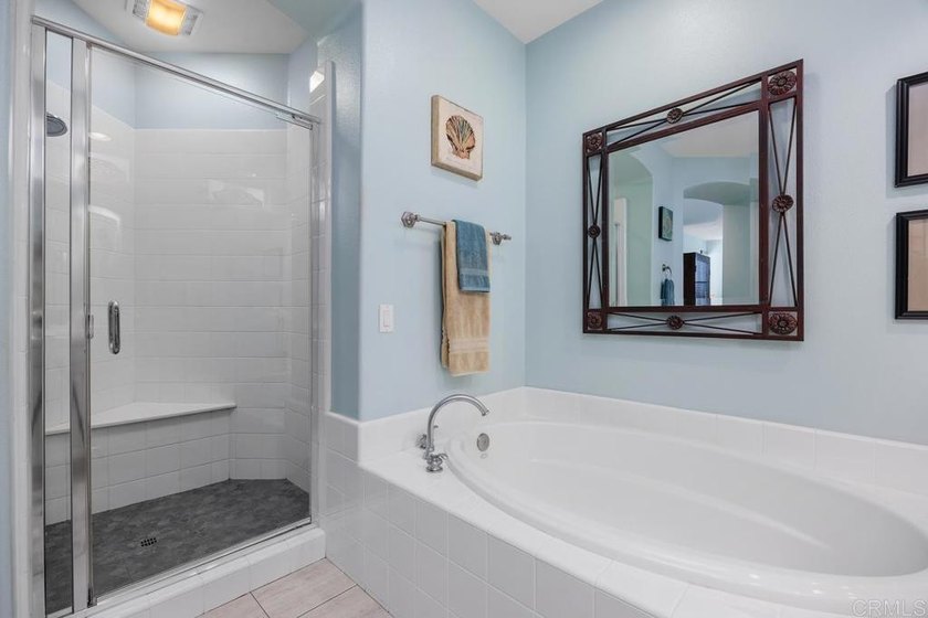 Experience the Coveted Coastal Solana Beach Lifestyle! Just down - photo 16