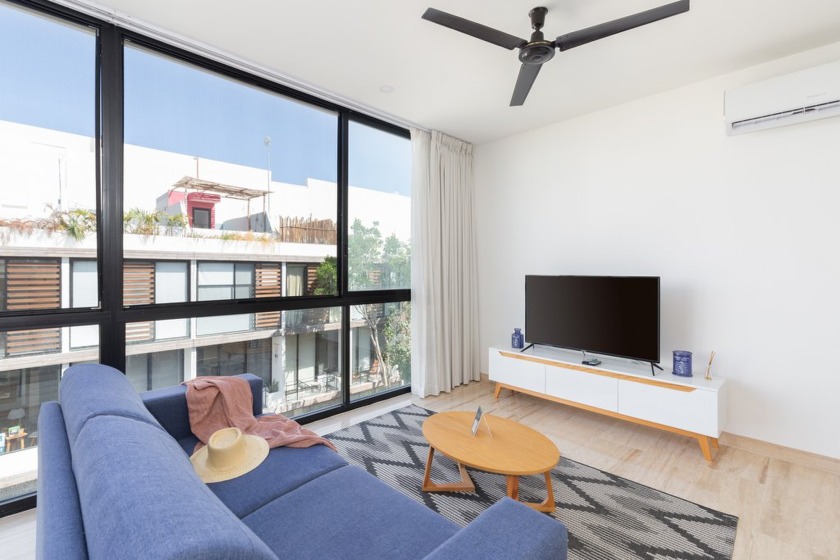 Experience comfortable living in this 4-bedroom, 4-bathroom - photo 3