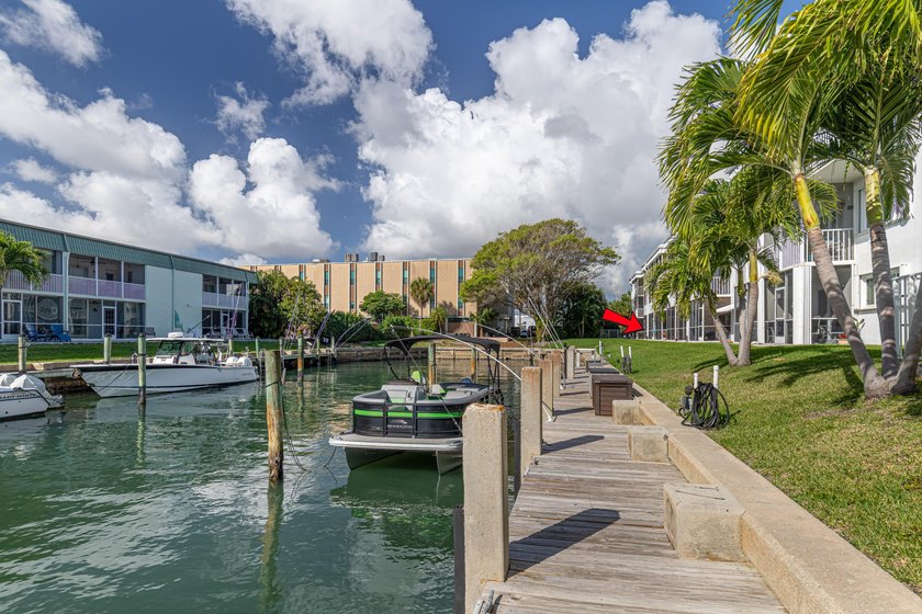 Motivated Seller! BOATERS DREAM for only $2/foot!! Intracoastal - photo 7