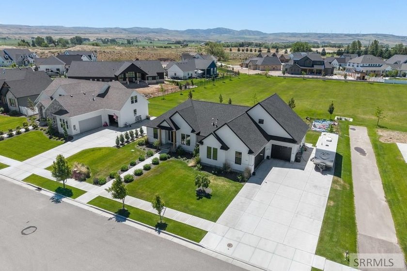 Welcome to 1864 E Beach Park Drive, a beautifully crafted custom - photo 20