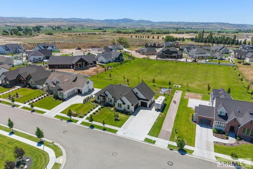 Welcome to 1864 E Beach Park Drive, a beautifully crafted custom - photo 21