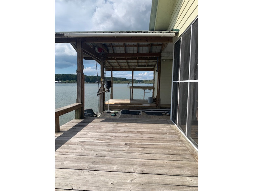 Deck.  Boat Slip. - photo 21