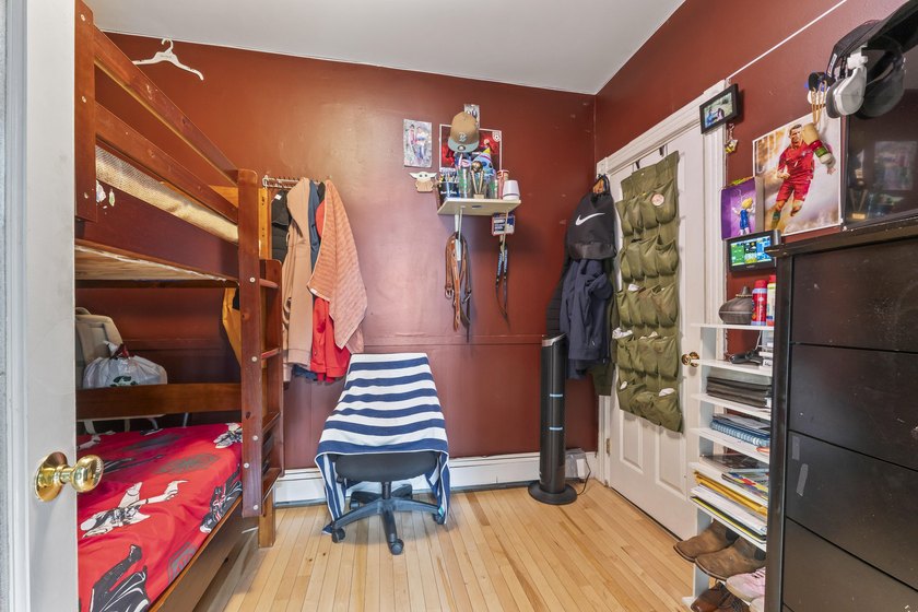 Prime 5-unit multifamily investment opportunity in Portland's - photo 8